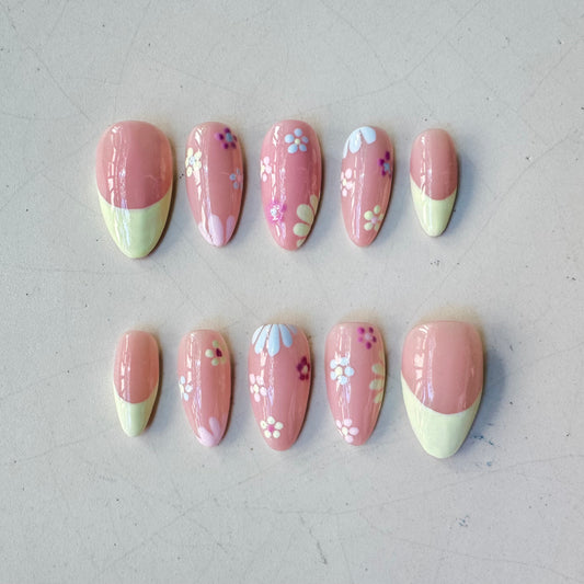 Pastel Floral Press-Ons